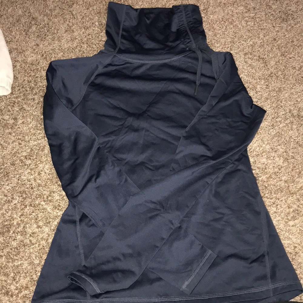 Super cute workout sweater shirt